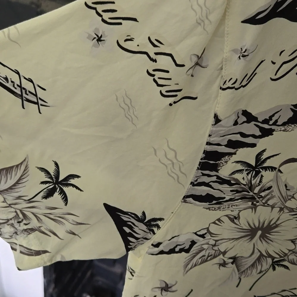 Good Vibes tropical short sleeve shirt - Picture 2 of 12